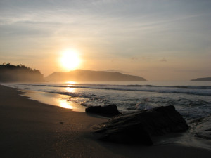 Sonnenaufgang am Meer